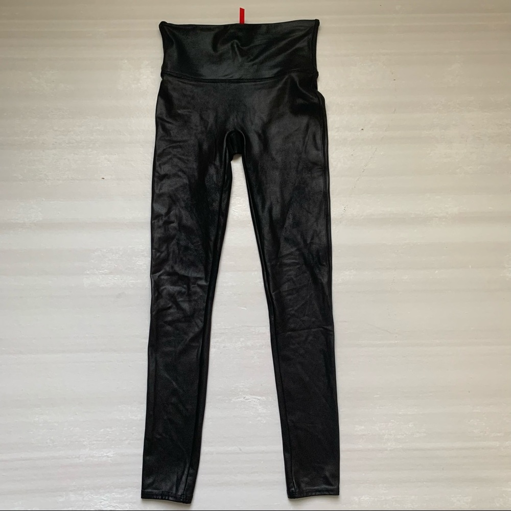 Spanx faux leather leggings - Picture 3 of 11